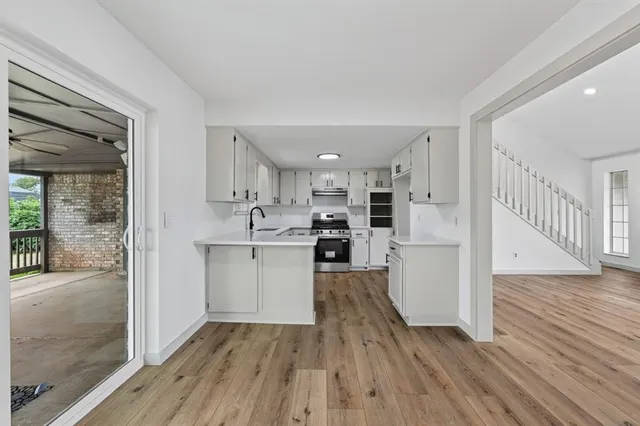 Photo 7 — 1104 NE 25th Street, Moore, OK 73160