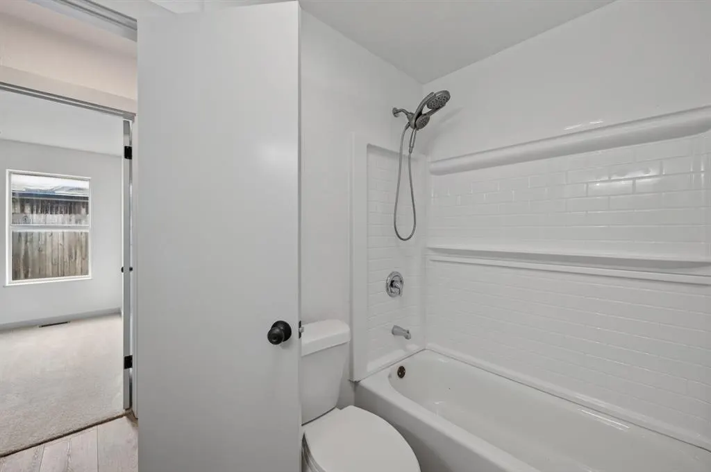 Photo 19 — 1104 NE 25th Street, Moore, OK 73160