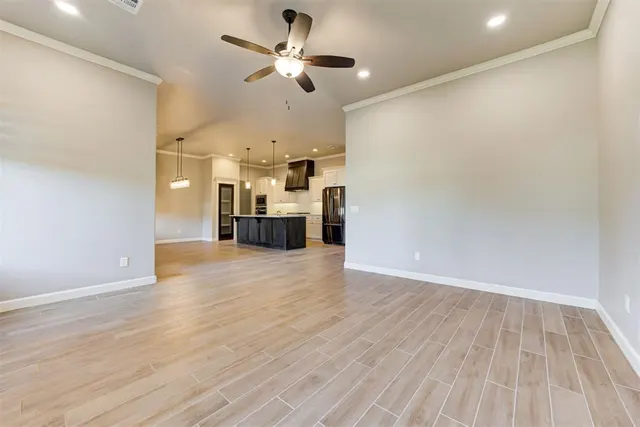 Photo 7 — 11809 Loren Brook Lane, Yukon, OK 73099