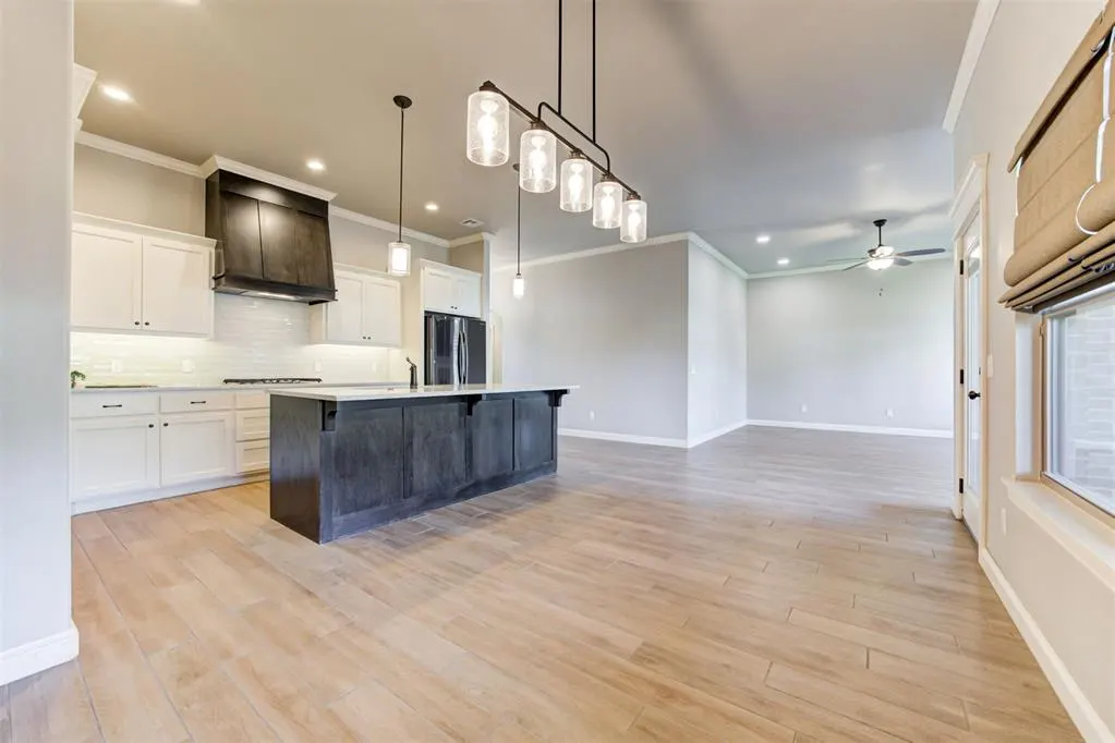 Photo 12 — 11809 Loren Brook Lane, Yukon, OK 73099