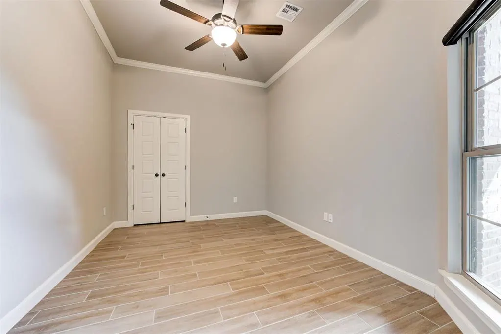 Photo 35 — 11809 Loren Brook Lane, Yukon, OK 73099