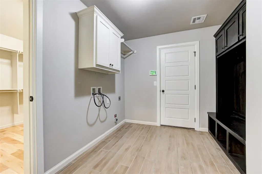 Photo 37 — 11809 Loren Brook Lane, Yukon, OK 73099