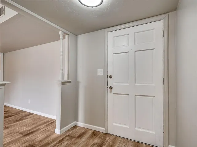 Photo 6 — 1725 E Lindsey Street 2, Norman, OK 73071