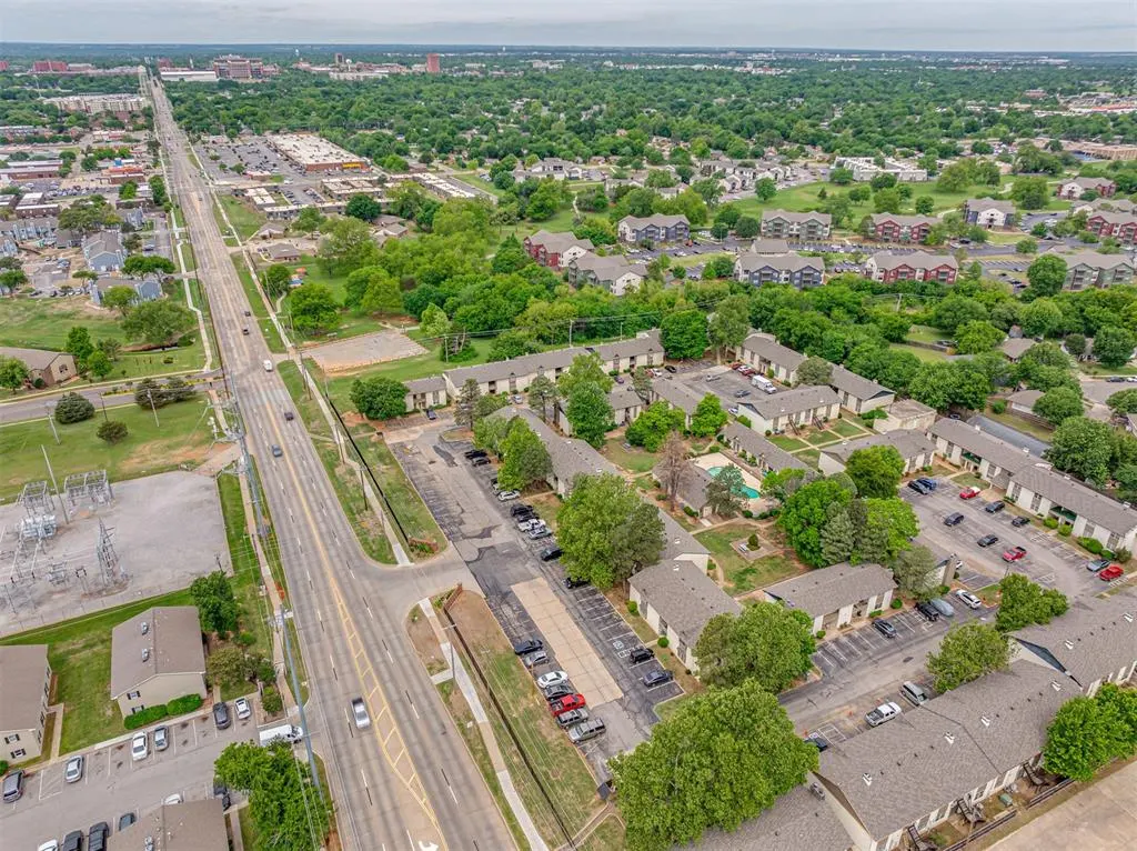 Photo 35 — 1725 E Lindsey Street 2, Norman, OK 73071