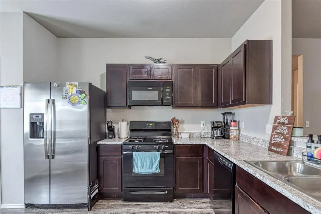 Photo 11 — 311 Waterside Drive, Newcastle, OK 73065