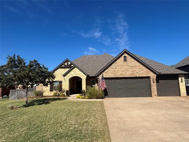 Photo 2 — 3423 NW 189th, Edmond, OK 73012