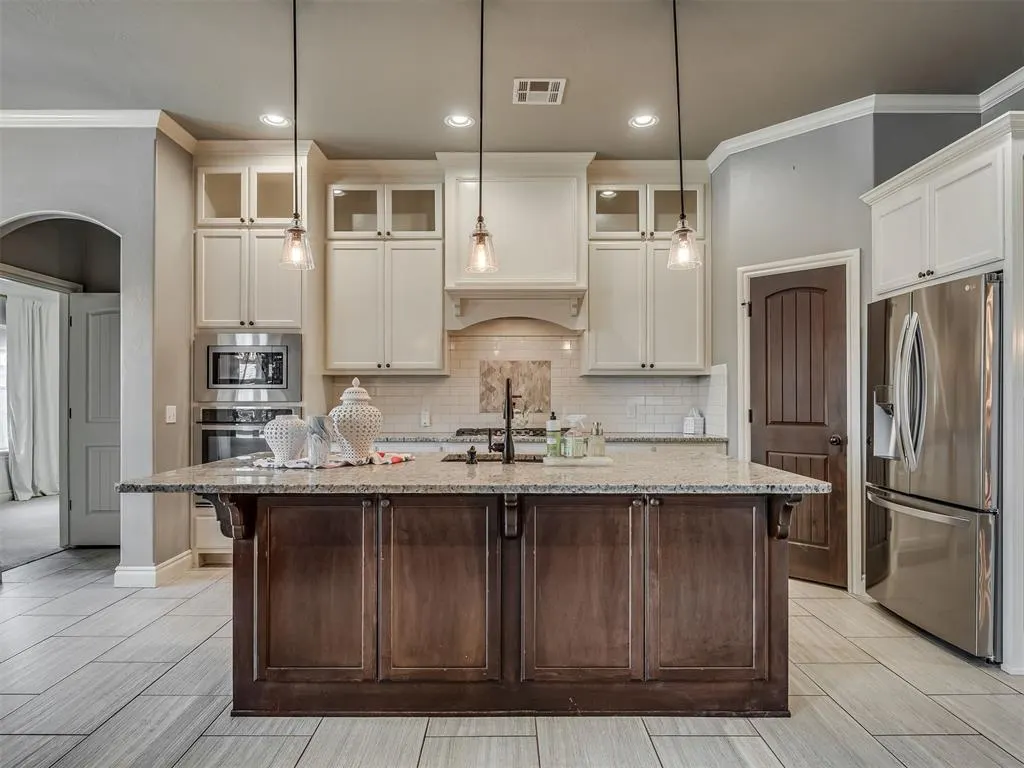 Photo 10 — 3423 NW 189th, Edmond, OK 73012