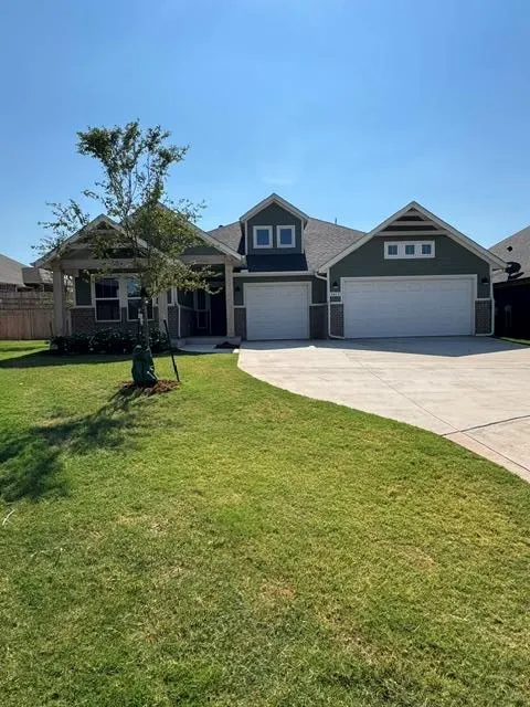 Front exterior — 3017 James Way, Guthrie, OK 73044