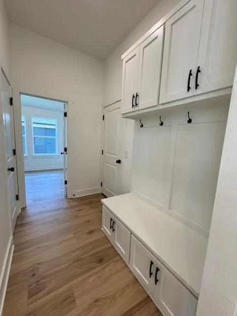Photo 16 — 3017 James Way, Guthrie, OK 73044
