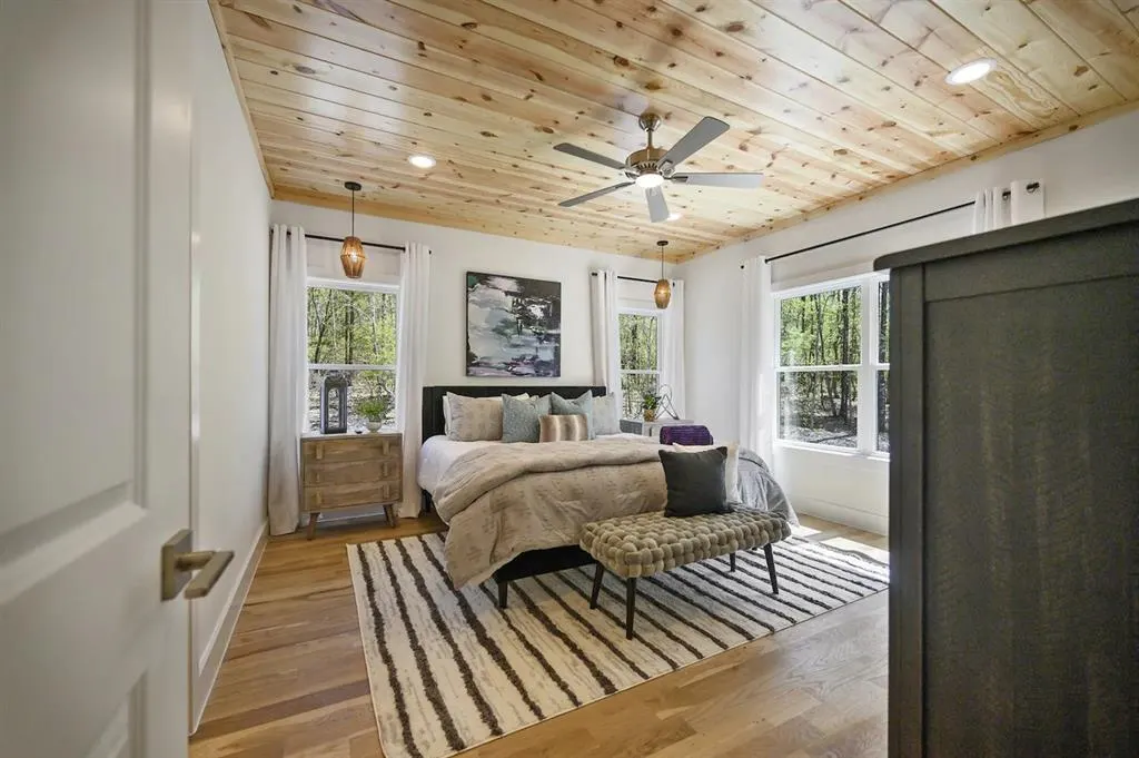 Photo 17 — 306 Gentry Oak Lane, Broken Bow, OK 74728
