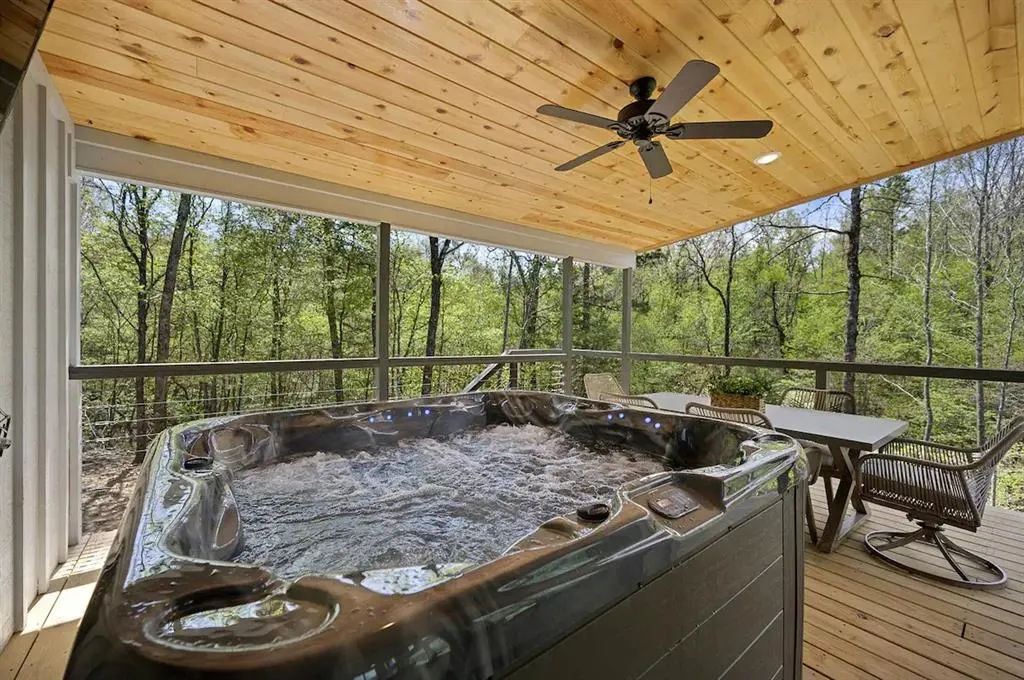 Photo 33 — 306 Gentry Oak Lane, Broken Bow, OK 74728