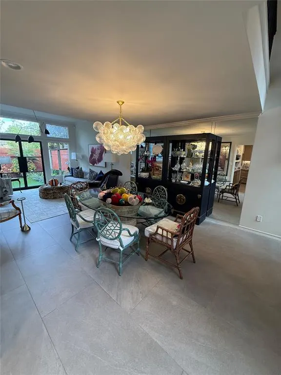 Photo 10 — 2825 NW Grand Boulevard 19, Nichols Hills, OK 73116