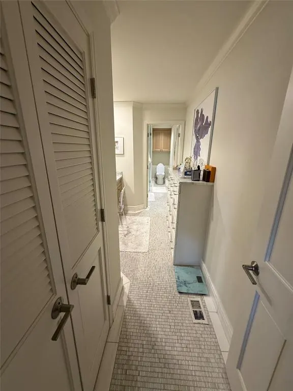 Photo 27 — 2825 NW Grand Boulevard 19, Nichols Hills, OK 73116