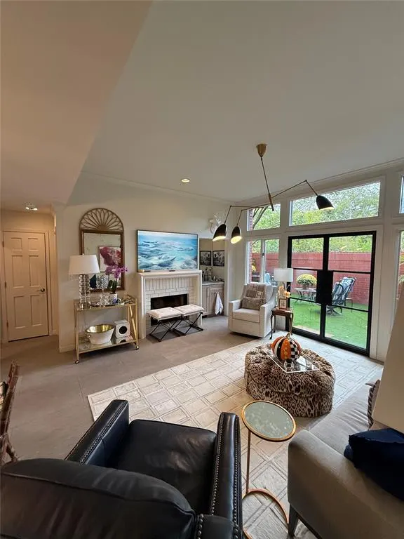 Photo 46 — 2825 NW Grand Boulevard 19, Nichols Hills, OK 73116