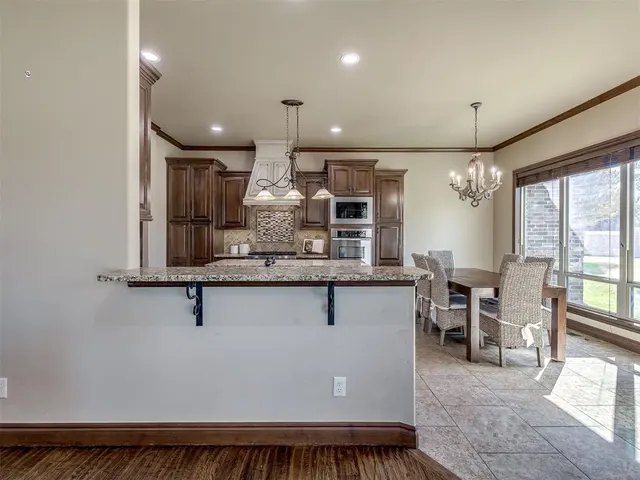 Photo 8 — 320 NW 151st Place, Edmond, OK 73013