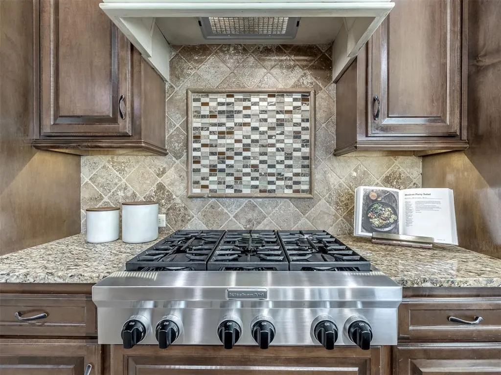 Photo 13 — 320 NW 151st Place, Edmond, OK 73013