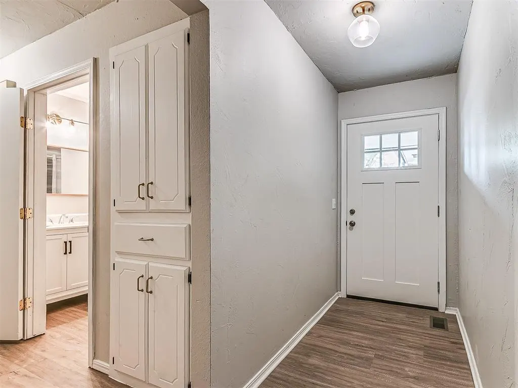 Photo 5 — 1701 Greenway Avenue, Yukon, OK 73099