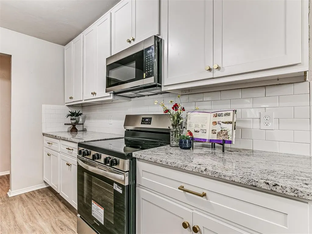 Photo 15 — 1701 Greenway Avenue, Yukon, OK 73099