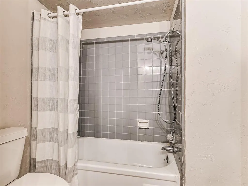 Photo 34 — 1701 Greenway Avenue, Yukon, OK 73099