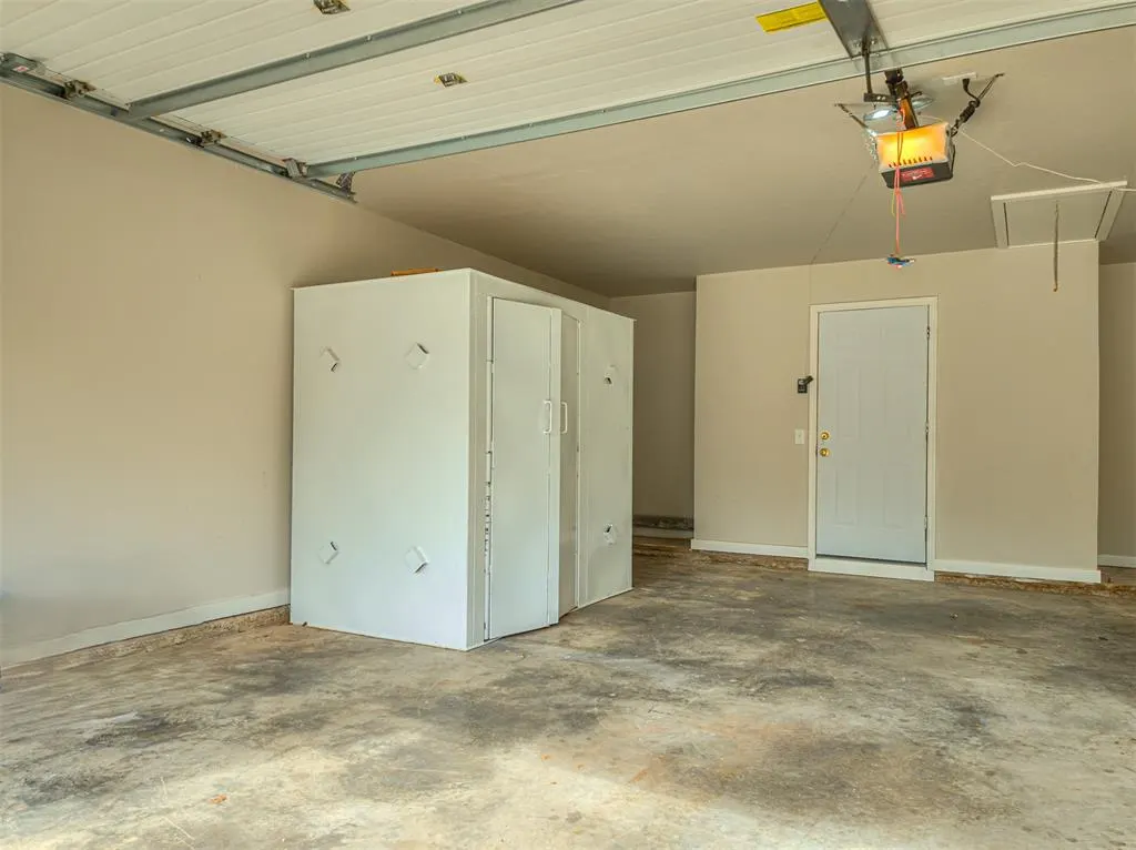 Photo 37 — 1701 Greenway Avenue, Yukon, OK 73099