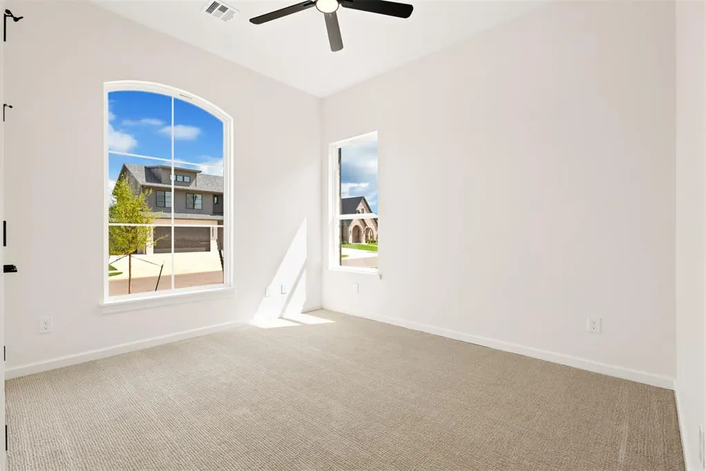 Photo 31 — 12805 Cobblestone Curve Road, Oklahoma City, OK 73142