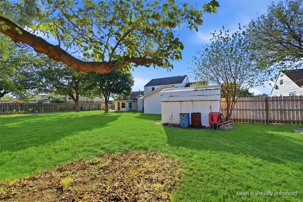Photo 39 — 1504 N Hudson Street, Altus, OK 73521