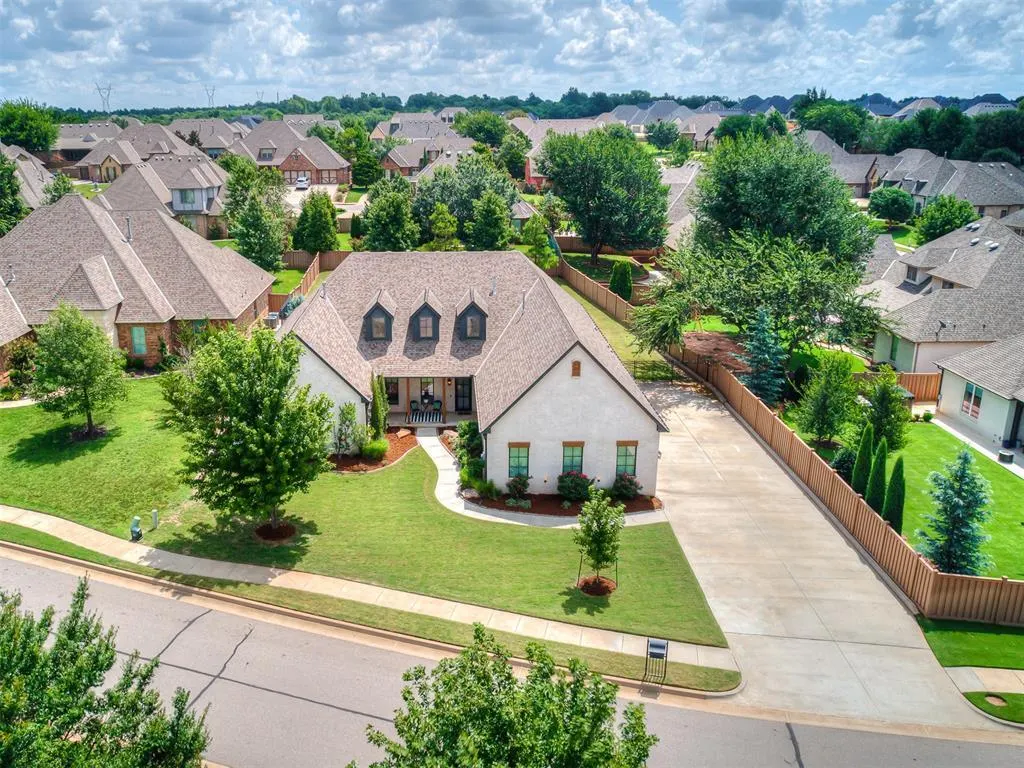 Front exterior — 3124 Alpine Drive, Edmond, OK 73012