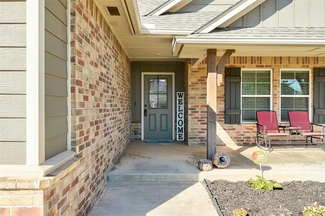 Photo 4 — 14213 Kamber Drive, Yukon, OK 73099