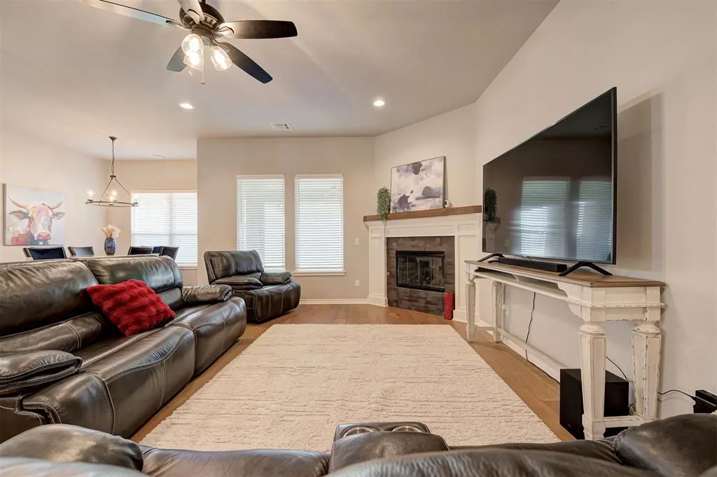 Photo 7 — 14213 Kamber Drive, Yukon, OK 73099