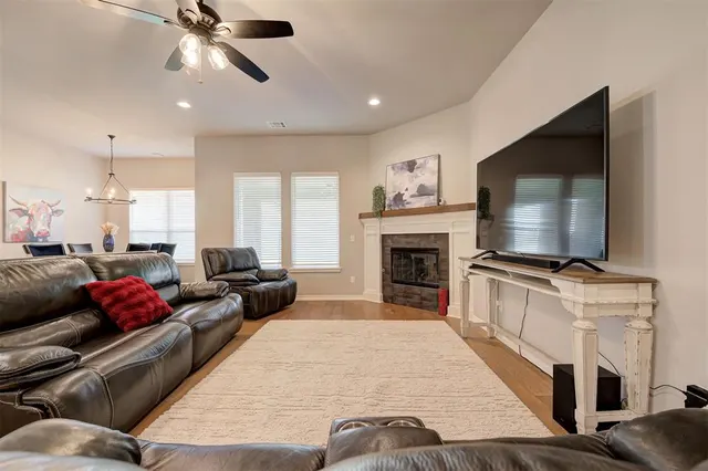 Photo 7 — 14213 Kamber Drive, Yukon, OK 73099