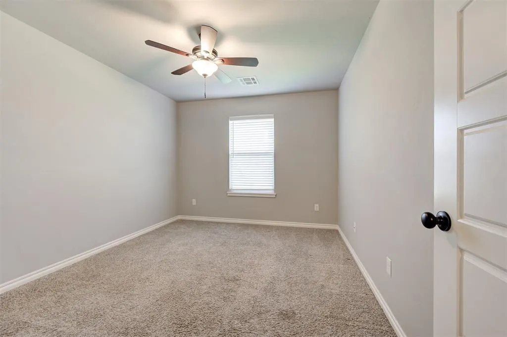 Photo 37 — 14213 Kamber Drive, Yukon, OK 73099