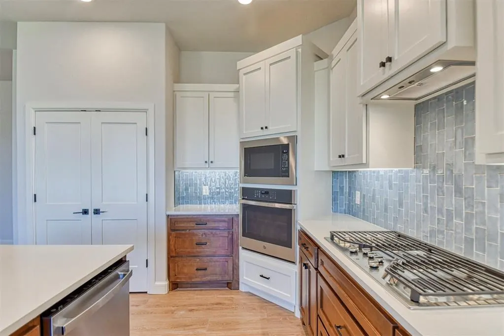 Photo 14 — 3601 Buckingham Drive, Norman, OK 73072