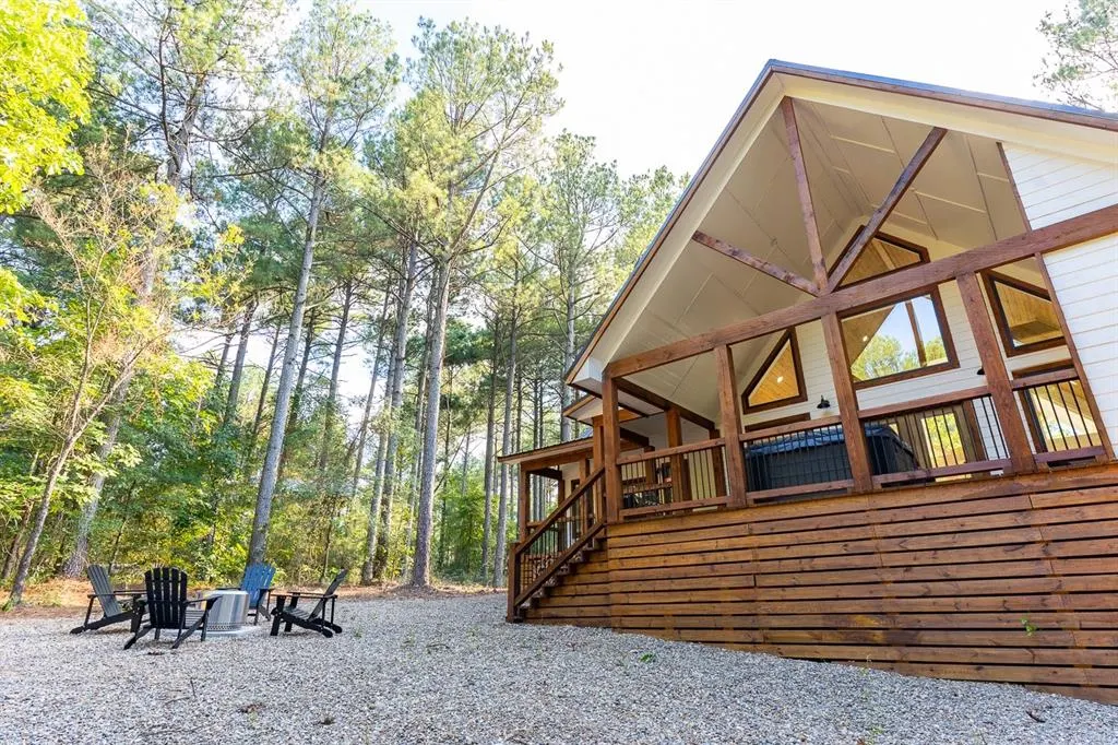 Photo 3 — 76 Sweetwater Lane, Broken Bow, OK 74728