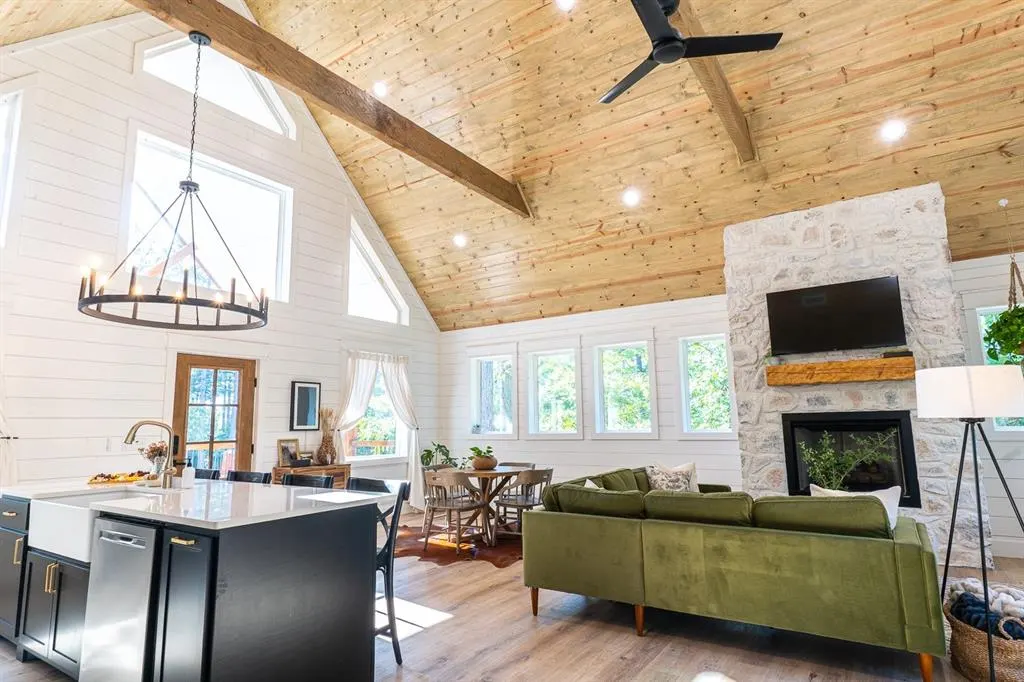 Photo 6 — 76 Sweetwater Lane, Broken Bow, OK 74728