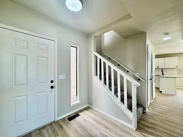 Photo 4 — 1107 N Piedmont Road D, Piedmont, OK 73078