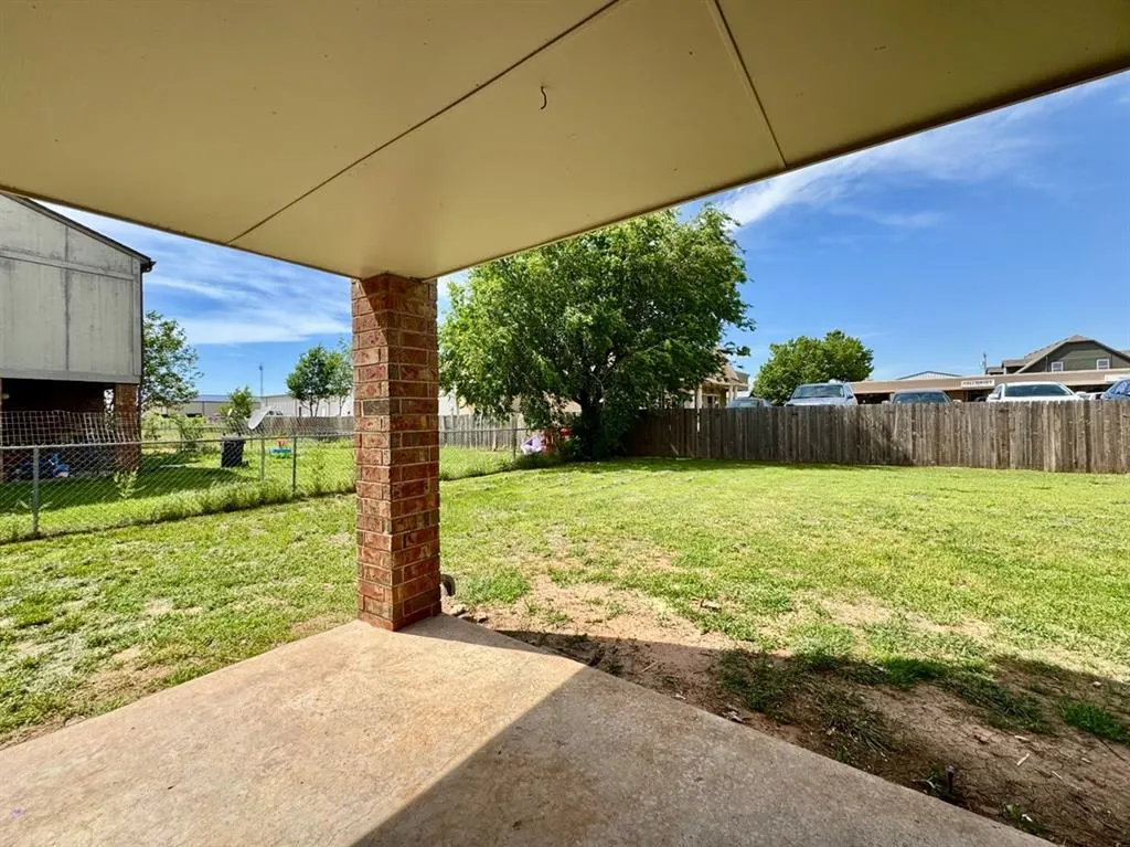 Photo 28 — 1107 N Piedmont Road D, Piedmont, OK 73078