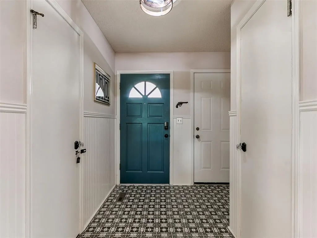 Photo 6 — 4418 S May Avenue, Newcastle, OK 73065