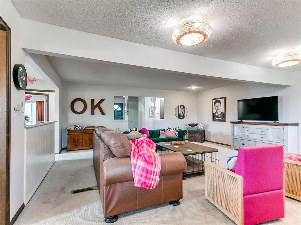 Photo 17 — 4418 S May Avenue, Newcastle, OK 73065