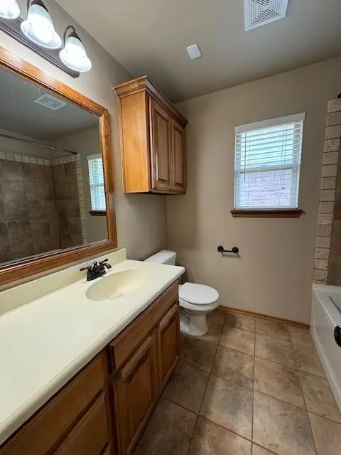 Photo 4 — 18421 Carillo Road, Edmond, OK 73012