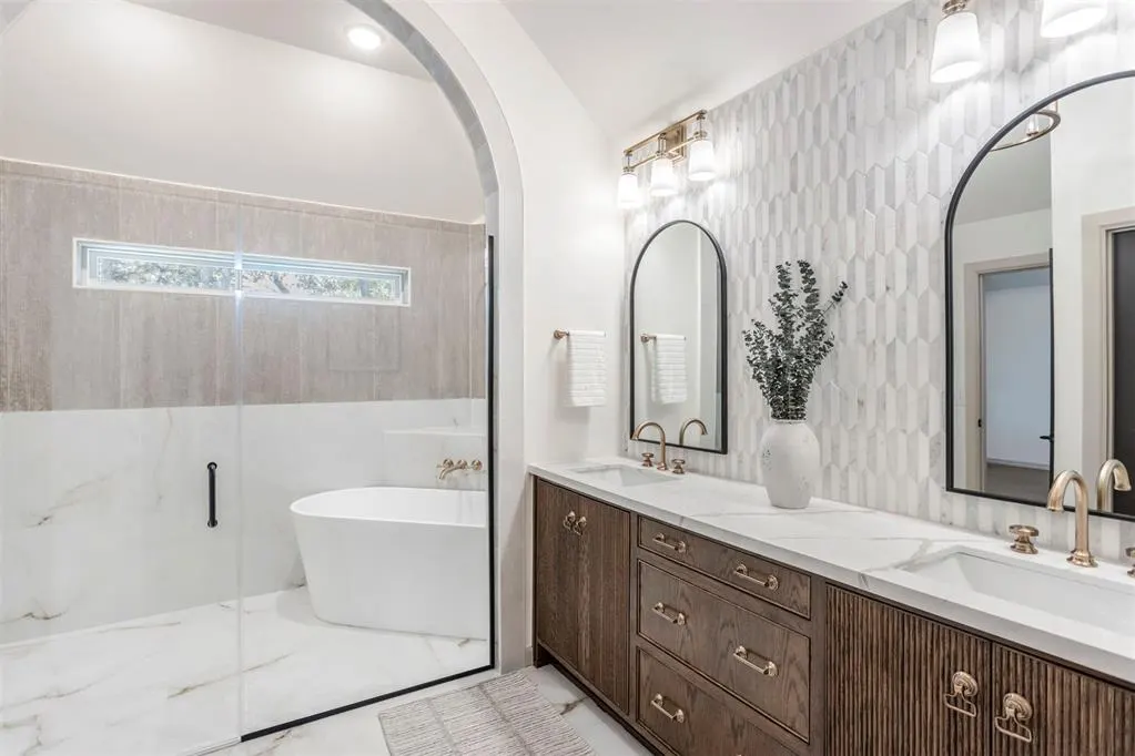Photo 13 — 4800 Indigo Lane, Edmond, OK 73034