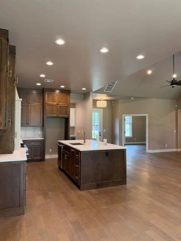 Photo 12 — 21188 Reserve Circle, Harrah, OK 73045