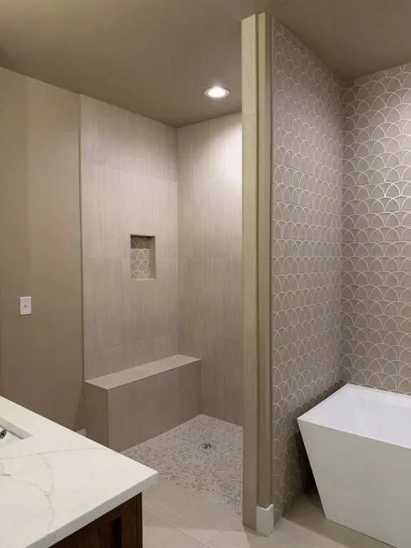 Photo 26 — 21188 Reserve Circle, Harrah, OK 73045