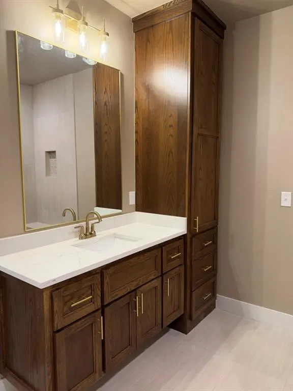 Photo 28 — 21188 Reserve Circle, Harrah, OK 73045