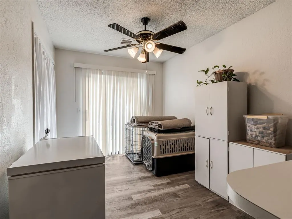 Photo 13 — 748 Westglen Drive, Yukon, OK 73099