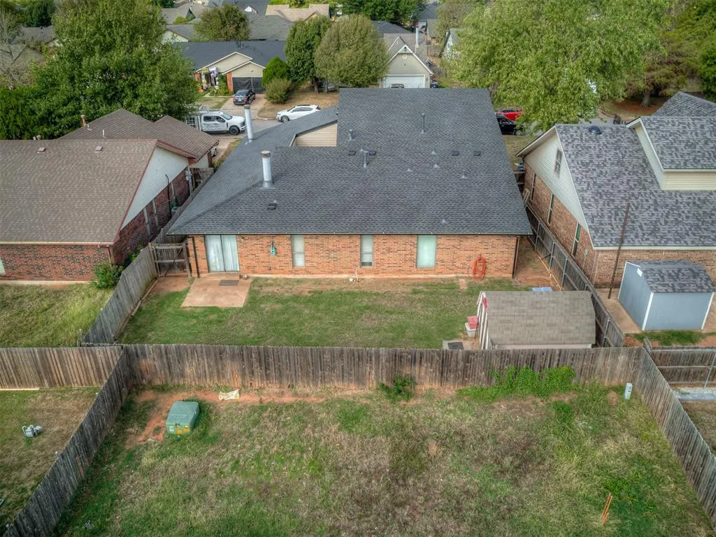 Photo 34 — 748 Westglen Drive, Yukon, OK 73099