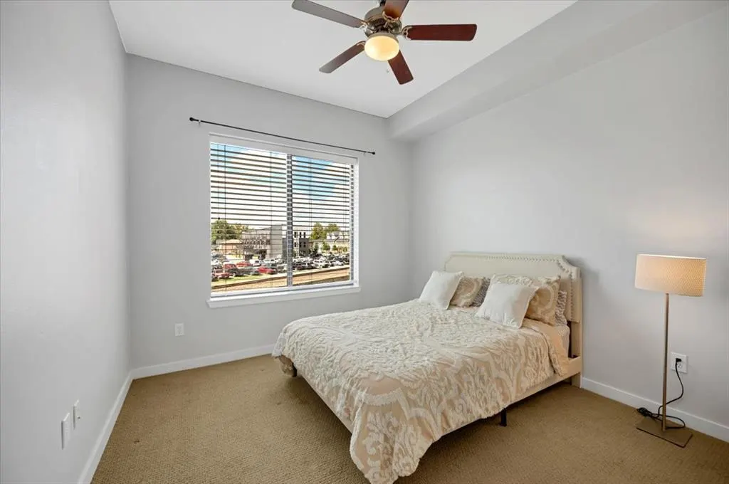 Photo 18 — 401 E Boyd 302, Norman, OK 73069