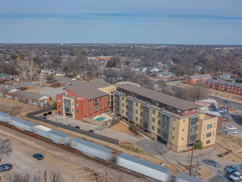 Photo 38 — 401 E Boyd 302, Norman, OK 73069