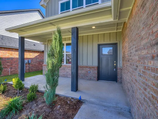 Photo 3 — 17768 Macarthur Park Road, Edmond, OK 73012
