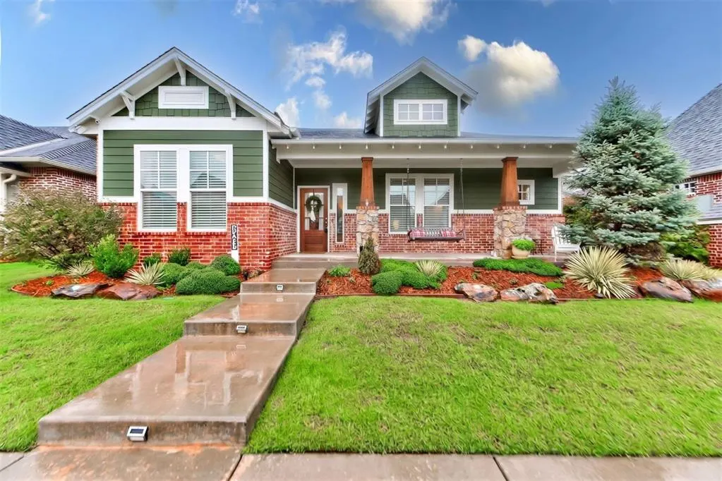 Front exterior — 1824 Boathouse Road, Edmond, OK 73034