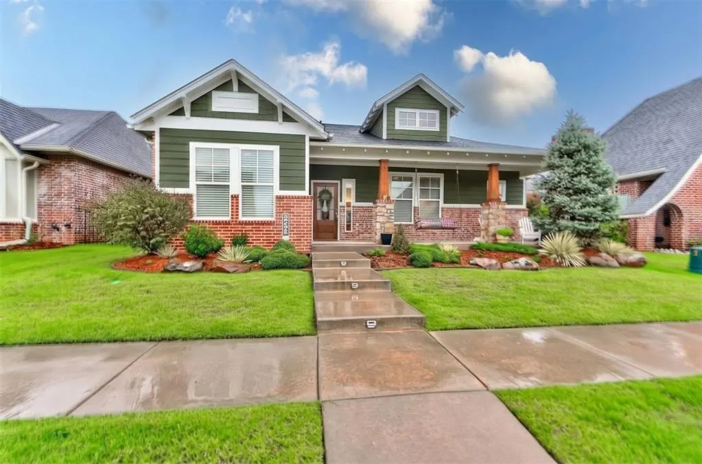 Photo 3 — 1824 Boathouse Road, Edmond, OK 73034
